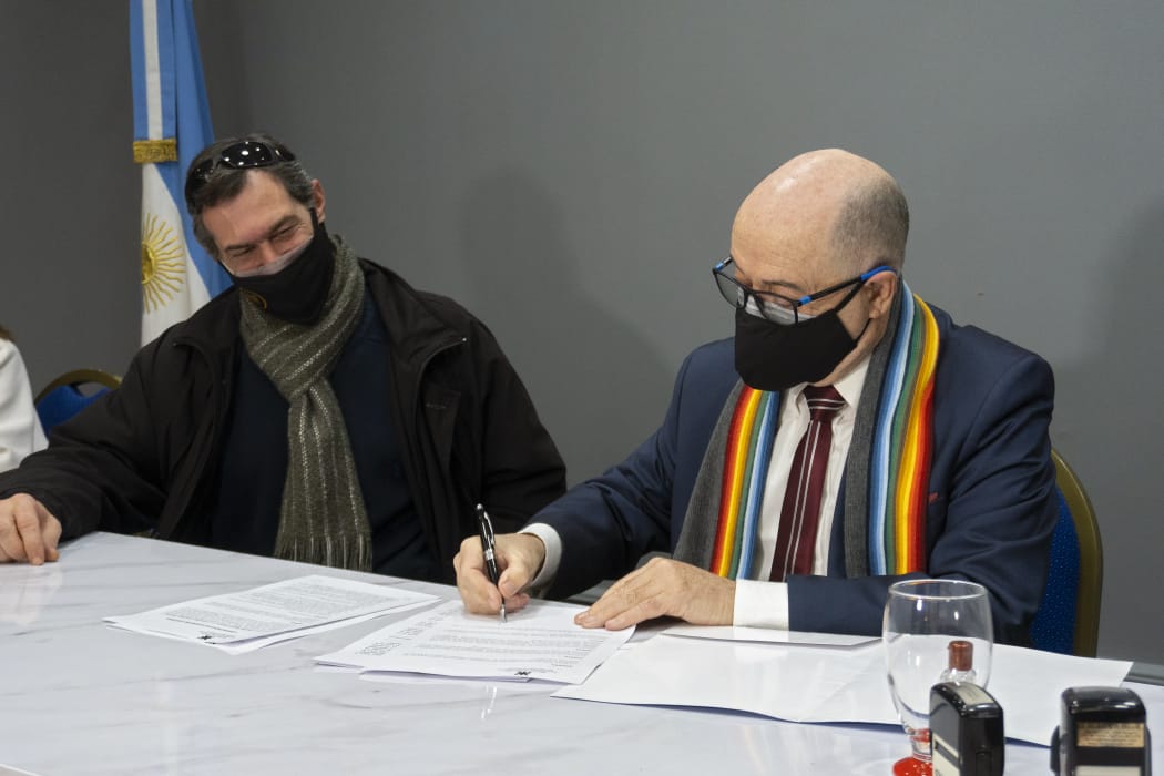 Firma convenio utn 2
